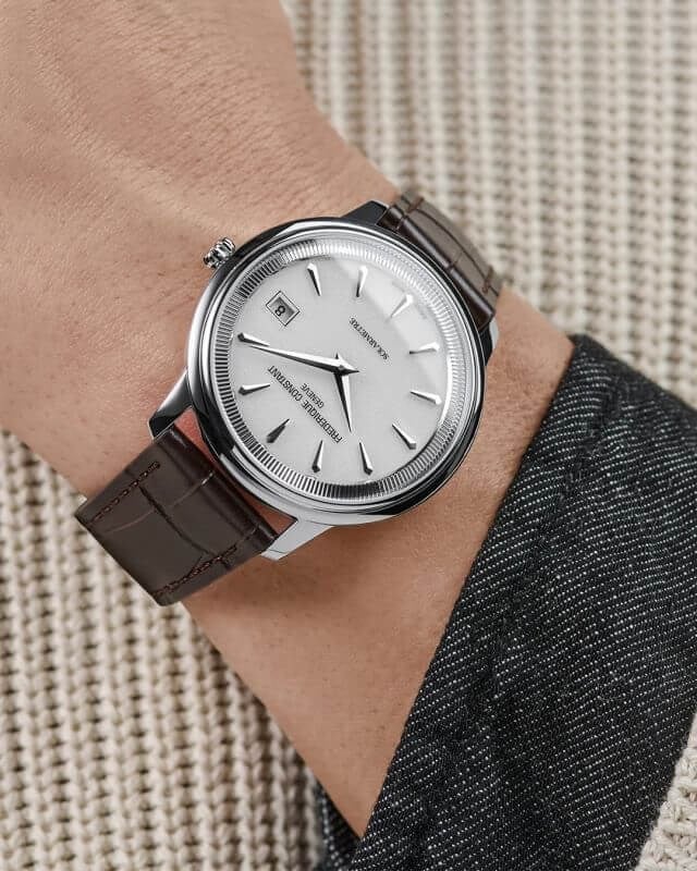 Frederique Constant Classic Moneta Solarmetre FC-120W3S6 Erkek Kol Saati