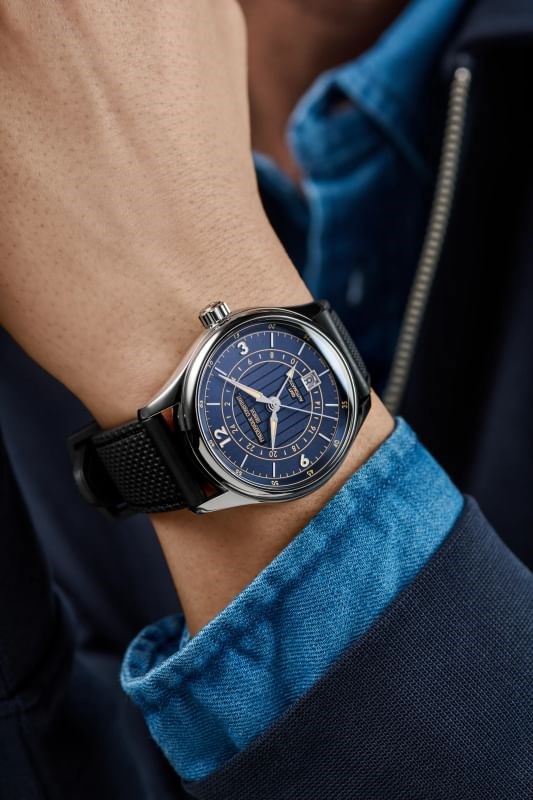 Frederique Constant FC-350RN5B6 Runabout GMT Limited Edition Erkek Kol Saati