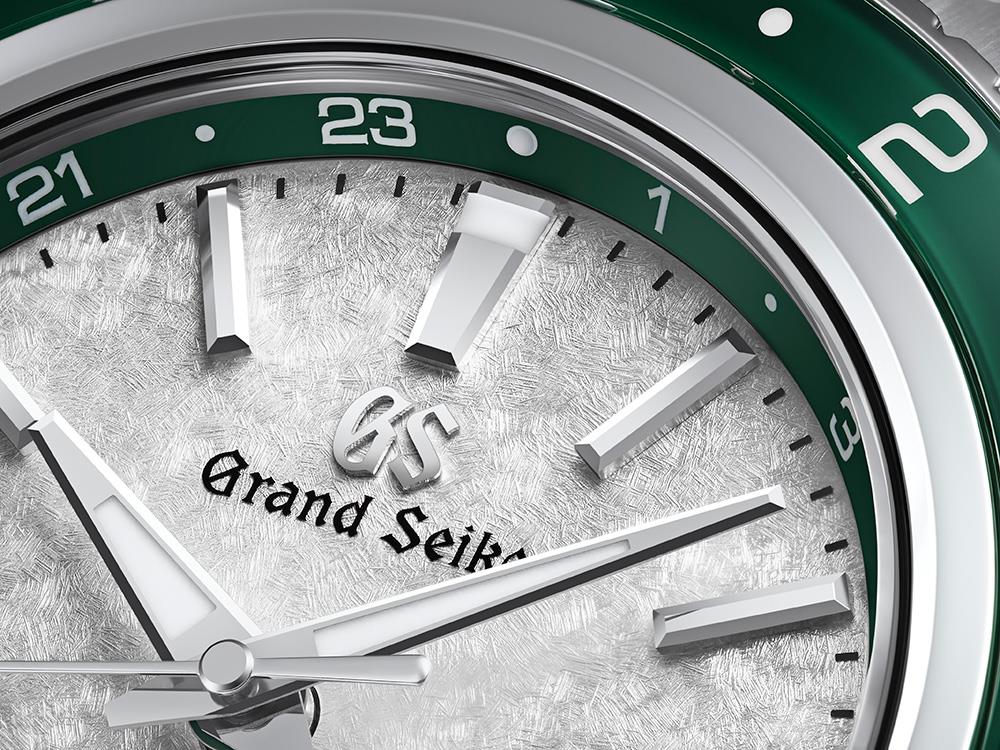 Grand Seiko Sport Collection SBGJ277G Kol Saati