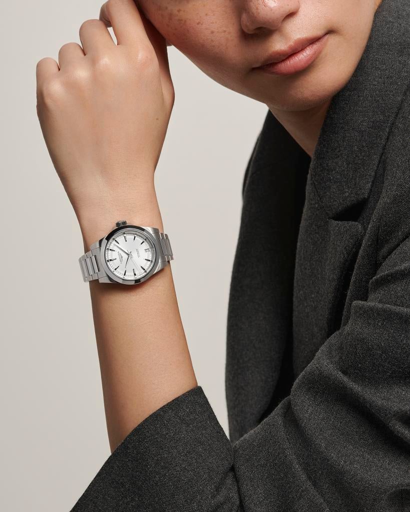 Longines Conquest L34304726 Kadın Kol Saati L3.430.4.72.6