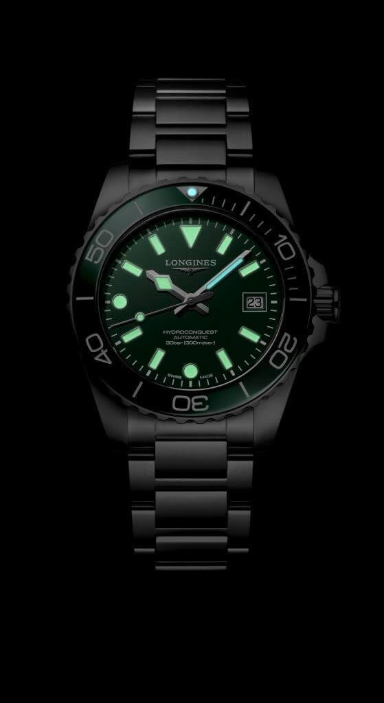 Longines HydroConquest 39mm L37794066 Erkek Kol Saati L3.779.4.06.6