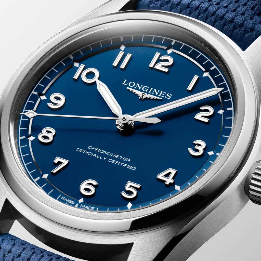 Longines Spirit Pilot L38094939 Erkek Kol Saati L3.809.4.93.9
