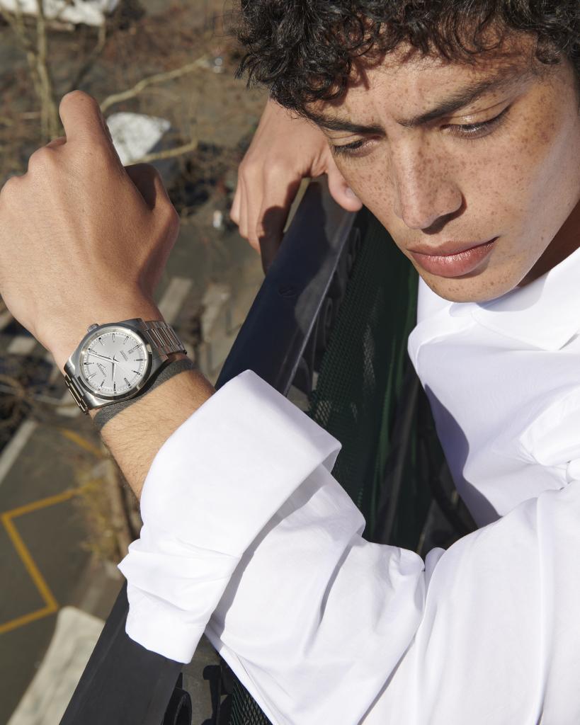 Longines Conquest L38304726 Erkek Kol Saati L3.830.4.72.6 