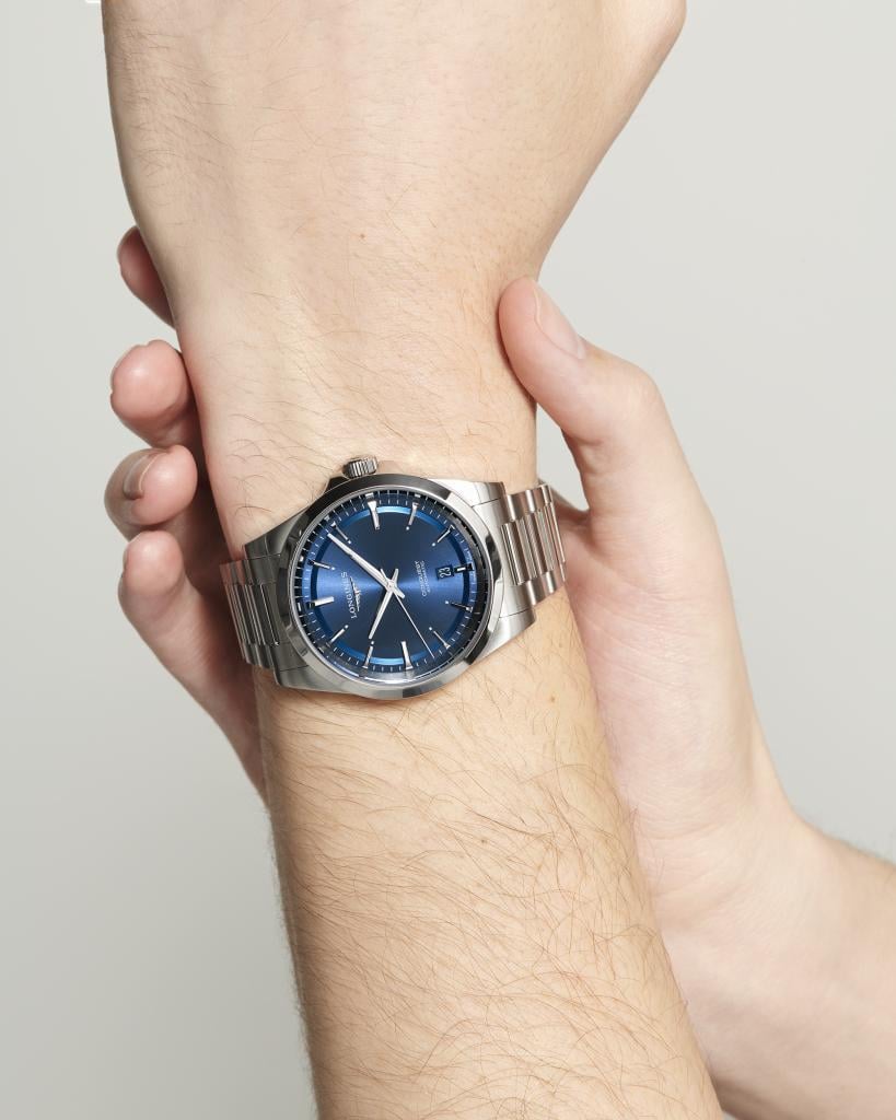 Longines Conquest L38304926 Erkek Kol Saati L3.830.4.92.6