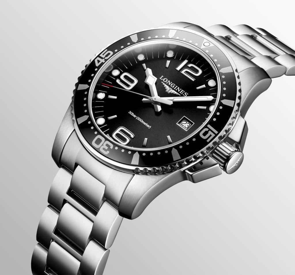 Longines Hydro Conquest L38404566 Erkek Kol Saati L3.840.4.56.6