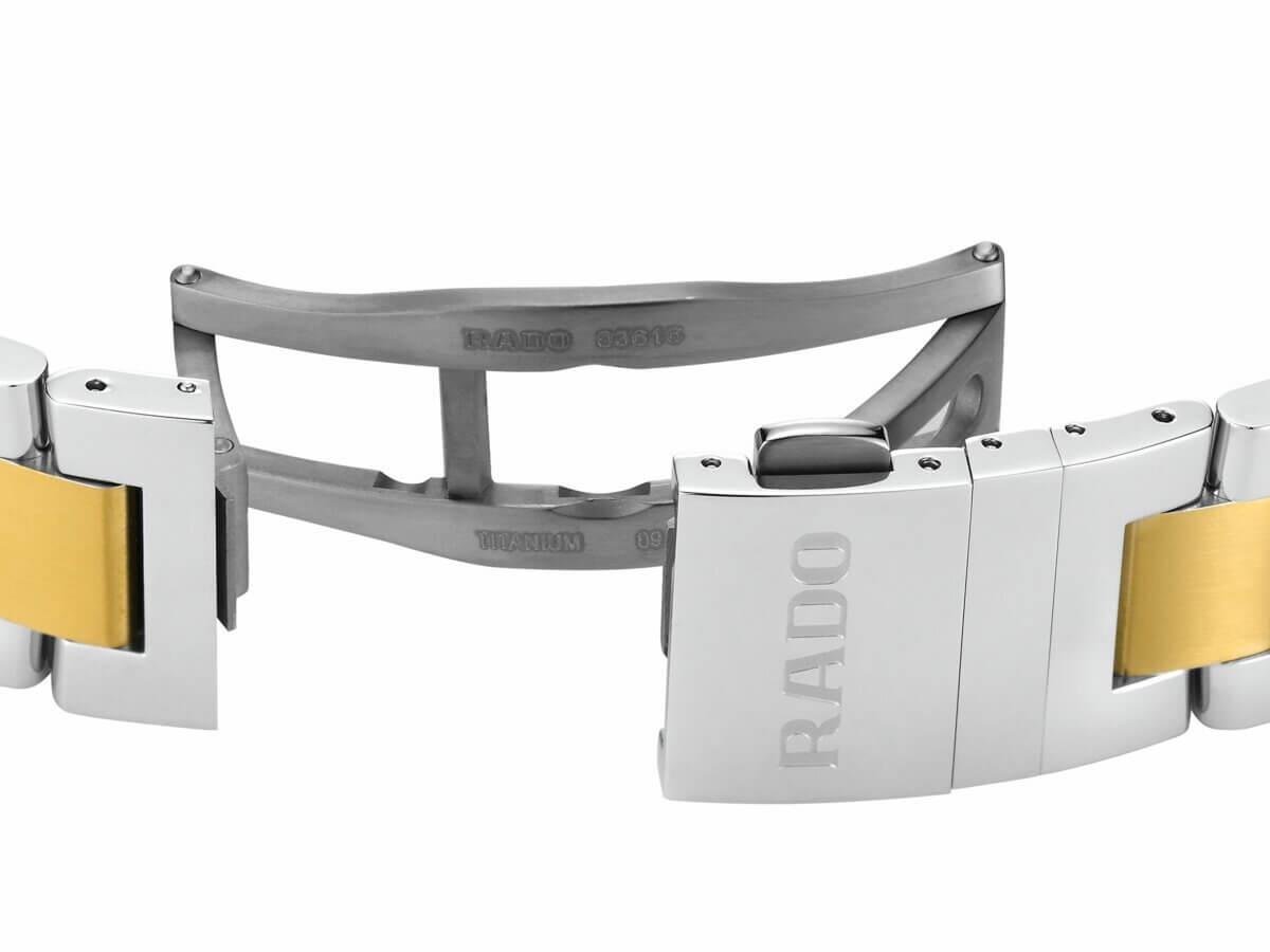 Rado Captain Cook R32138303 Erkek Kol Saati