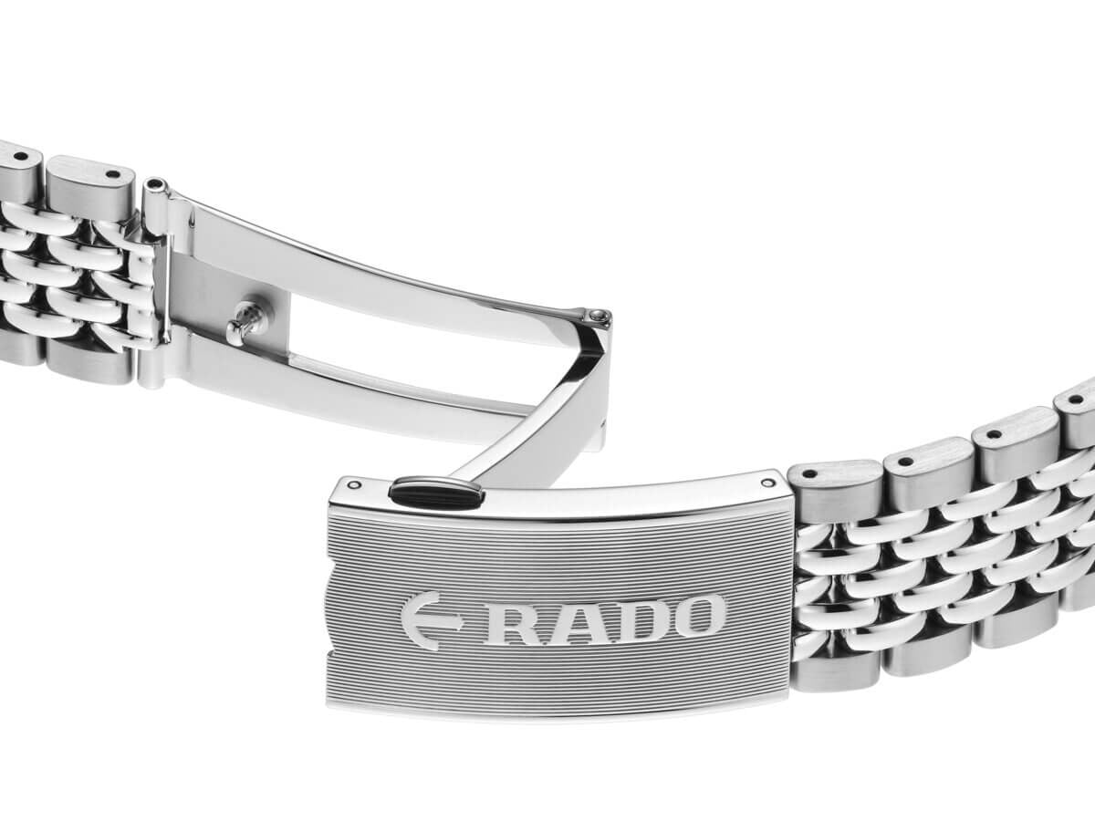 Rado Captain Cook 39mm R32223313 Erkek Kol Saati