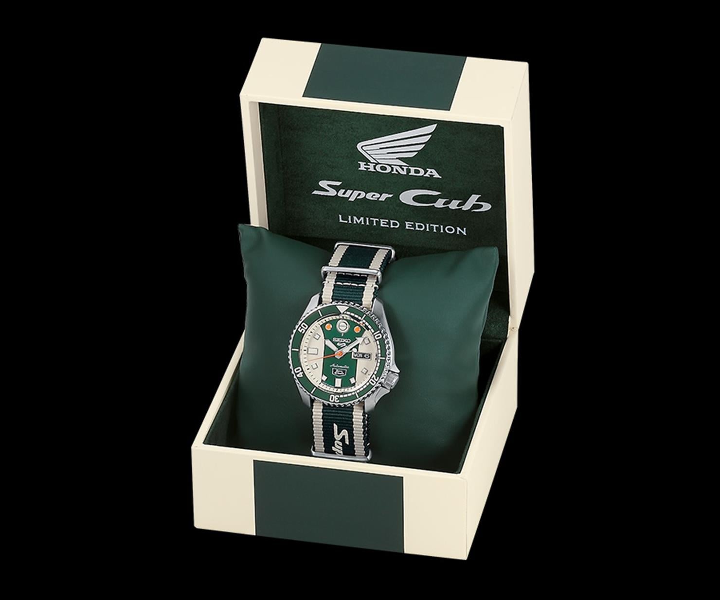 Seiko 5 Honda Super Cub Limited Edition SRPJ49K Kol Saati