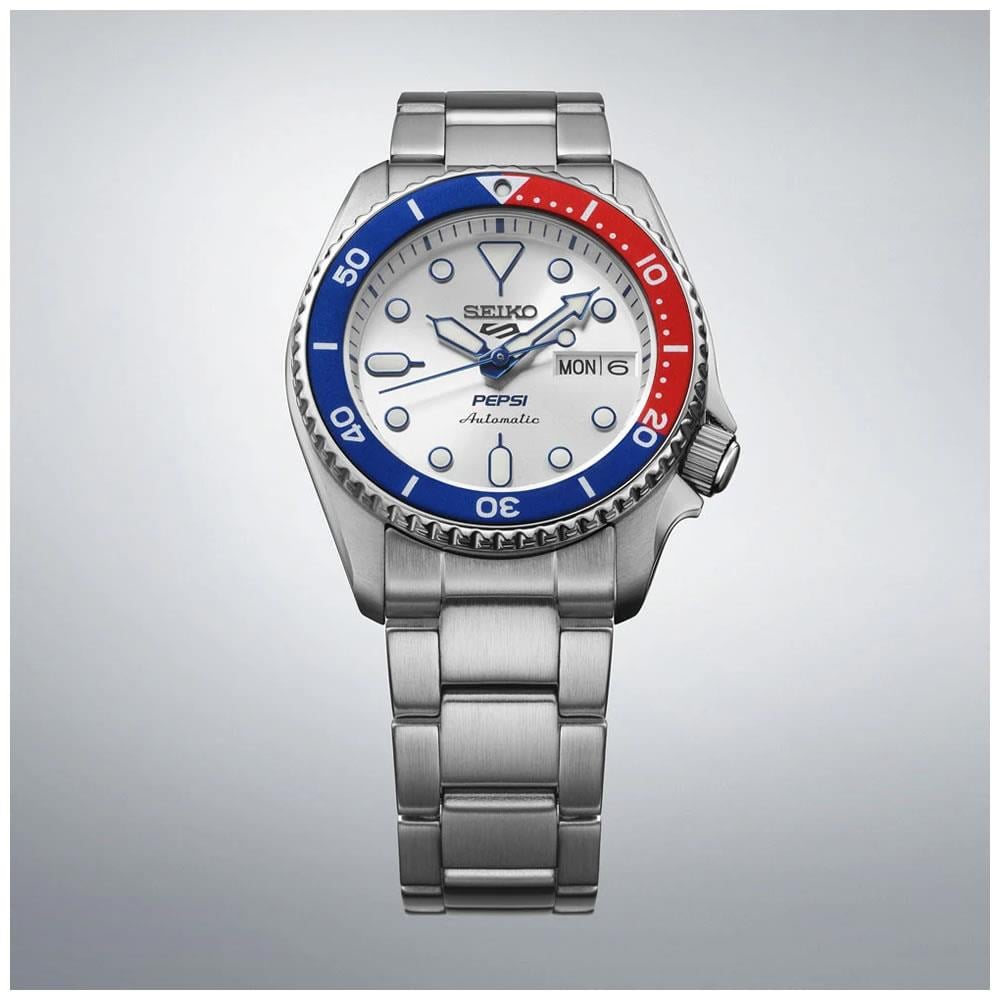 Seiko 5 Sports X PEPSİ Limited Edition SRPL99K1 Kol Saati SRPL99K