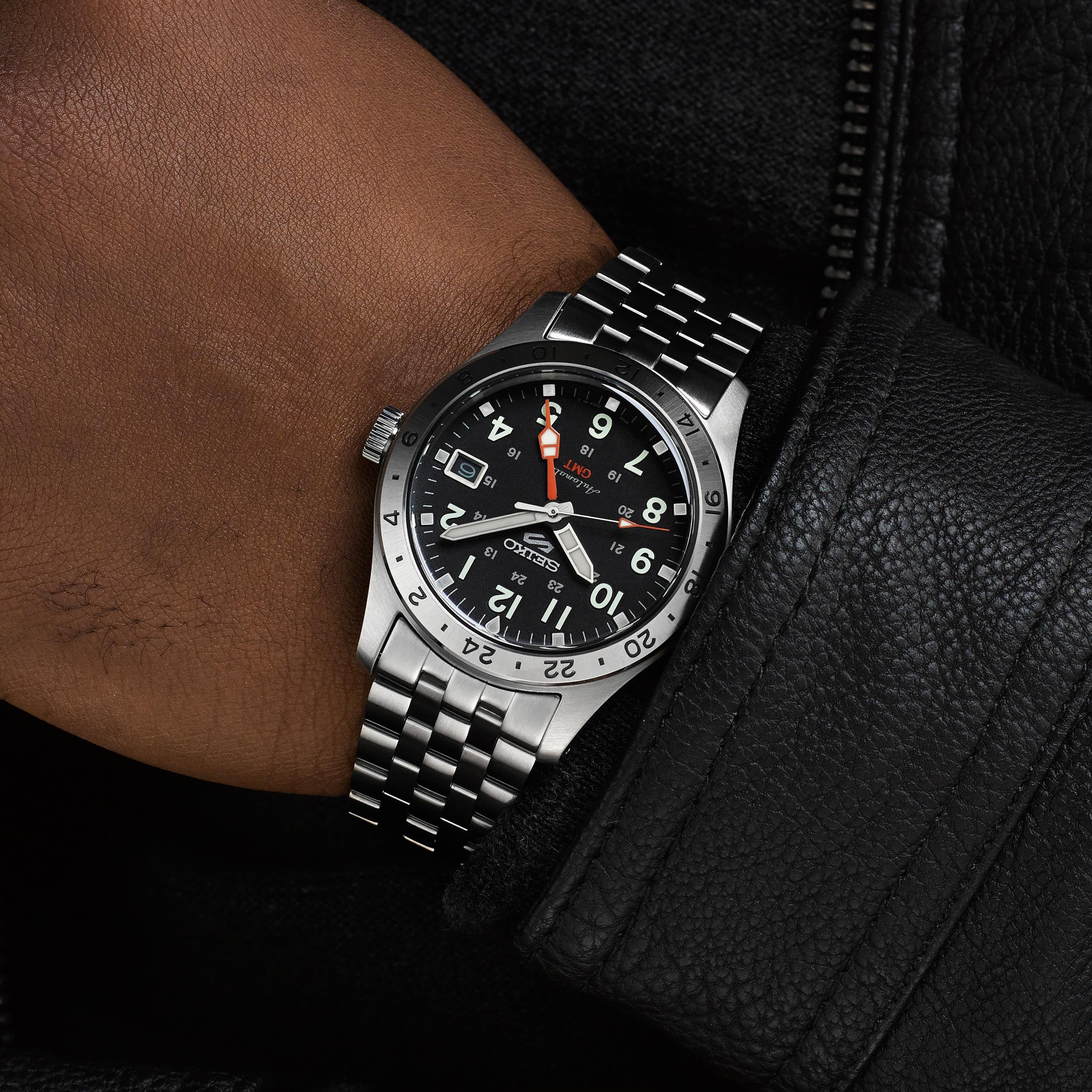 Seiko 5 Sports GMT SSK023K Erkek Kol Saati SSK023K1