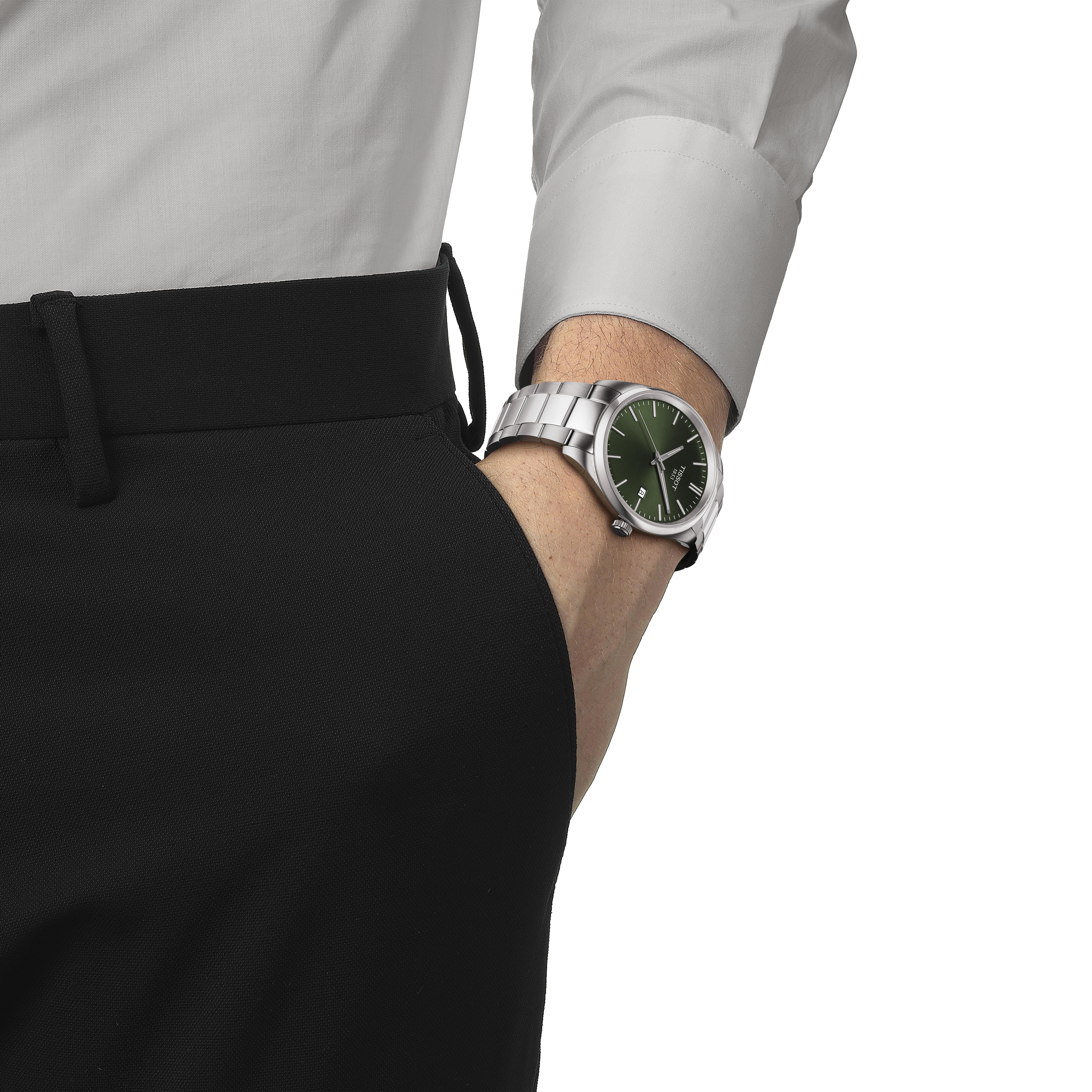 Tissot PR 100 T1504101109100 Erkek Kol Saati T150.410.11.091.00