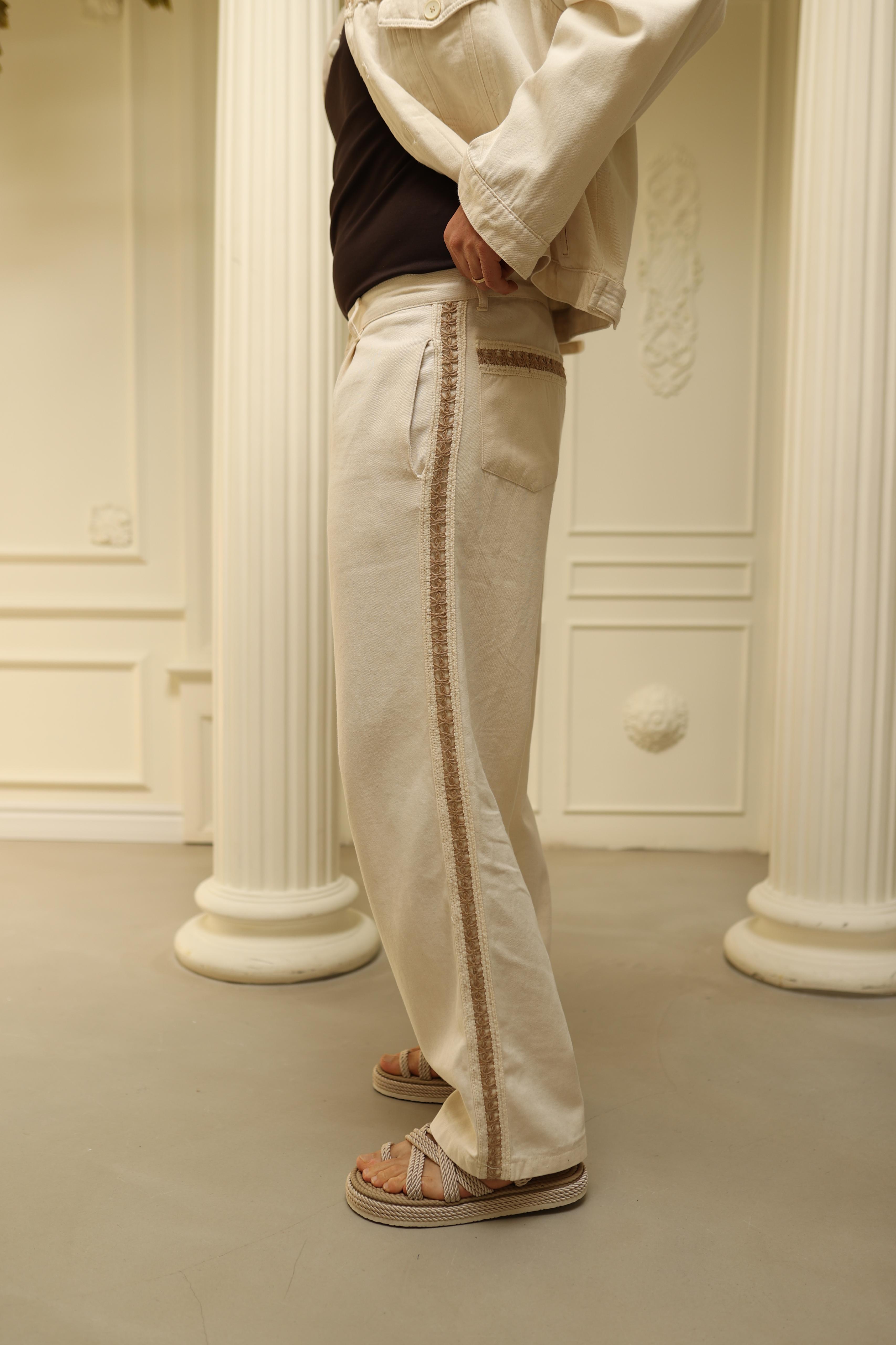 Bej Premium Nakışlı Pantolon