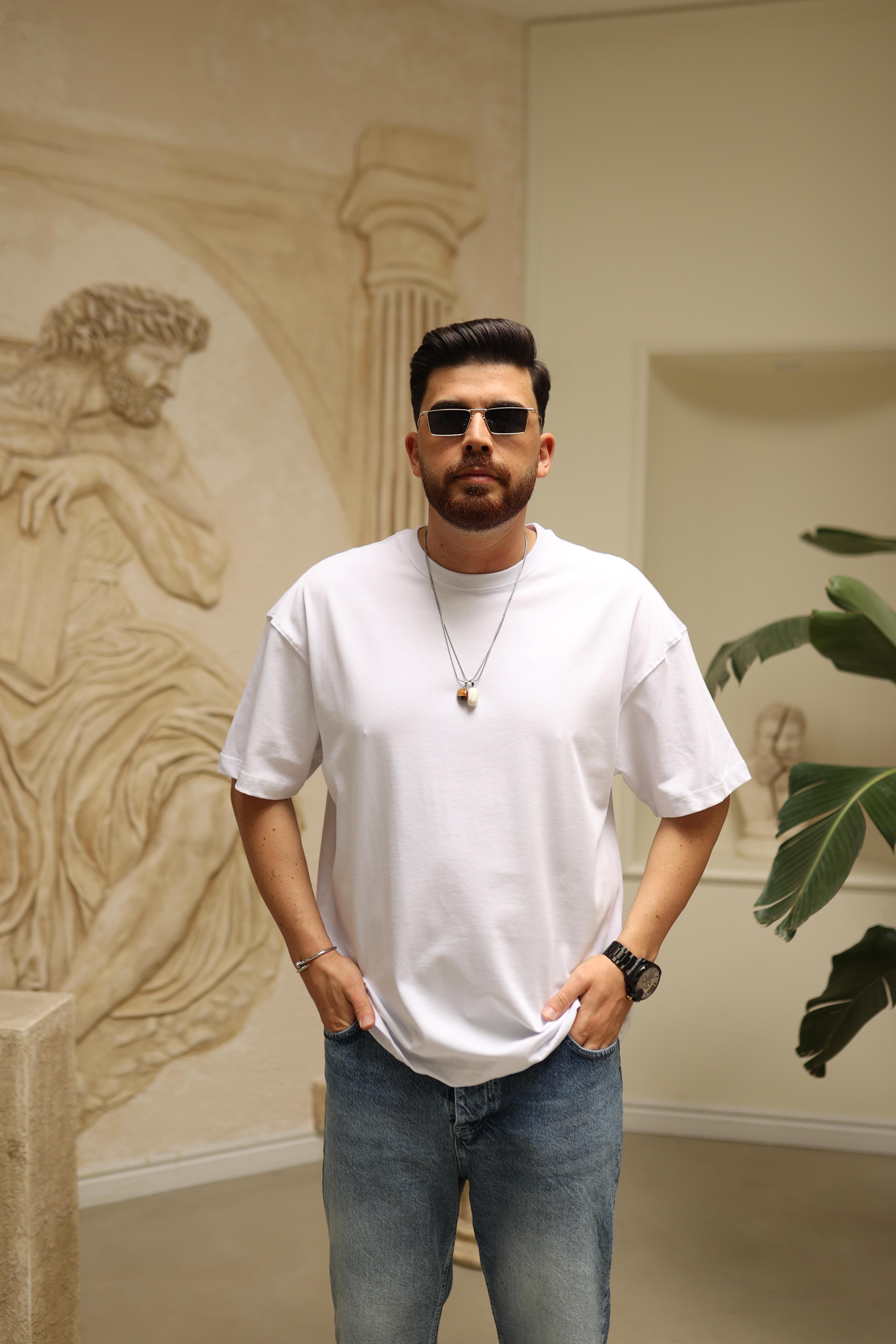 Beyaz Oversize Basic T-Shirt