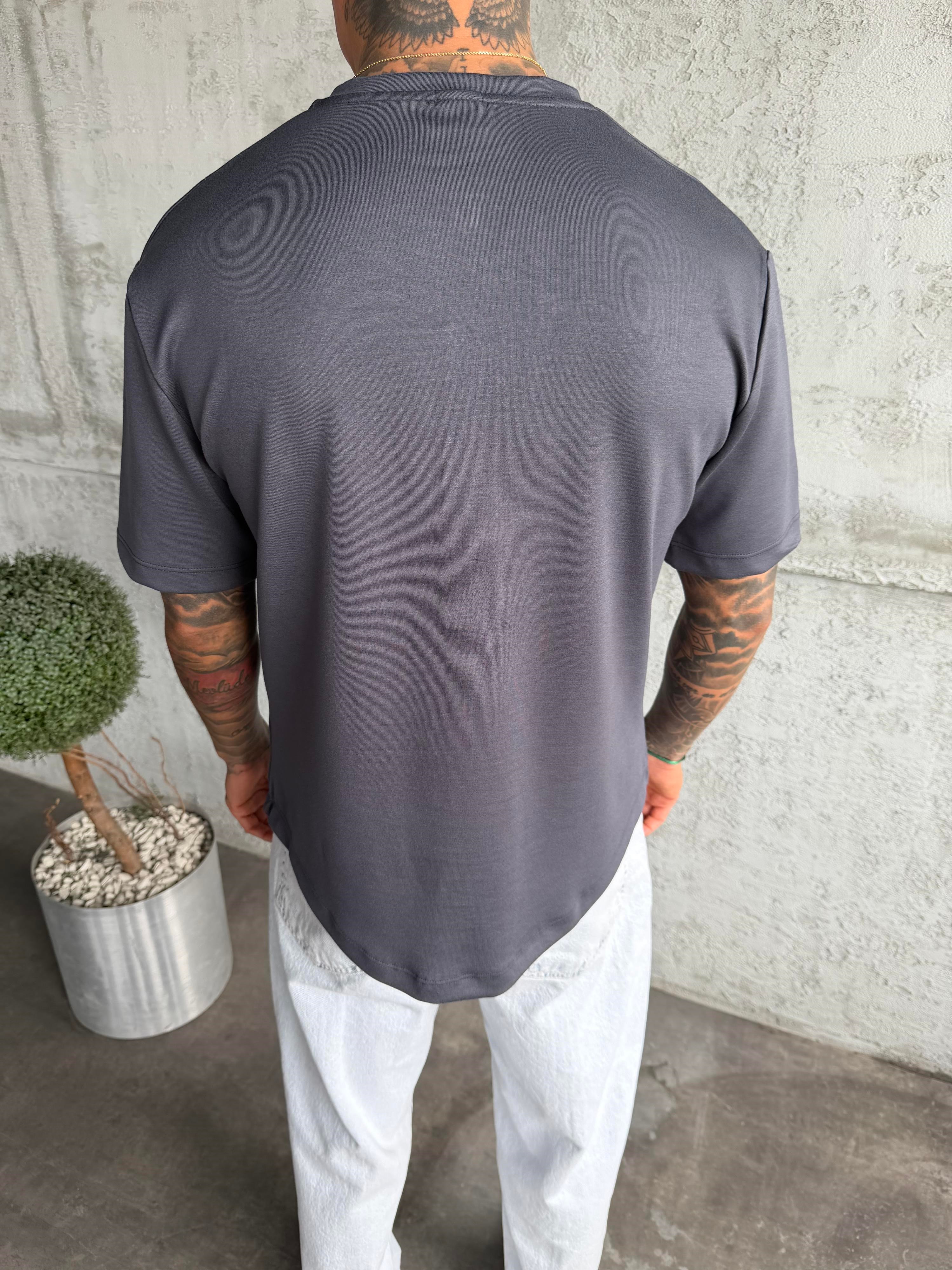 Füme Bisiklet Yaka Düğmeli Basic T-Shirt