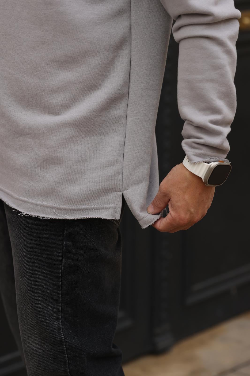 Koyu Gri Yaka Sweatshirt