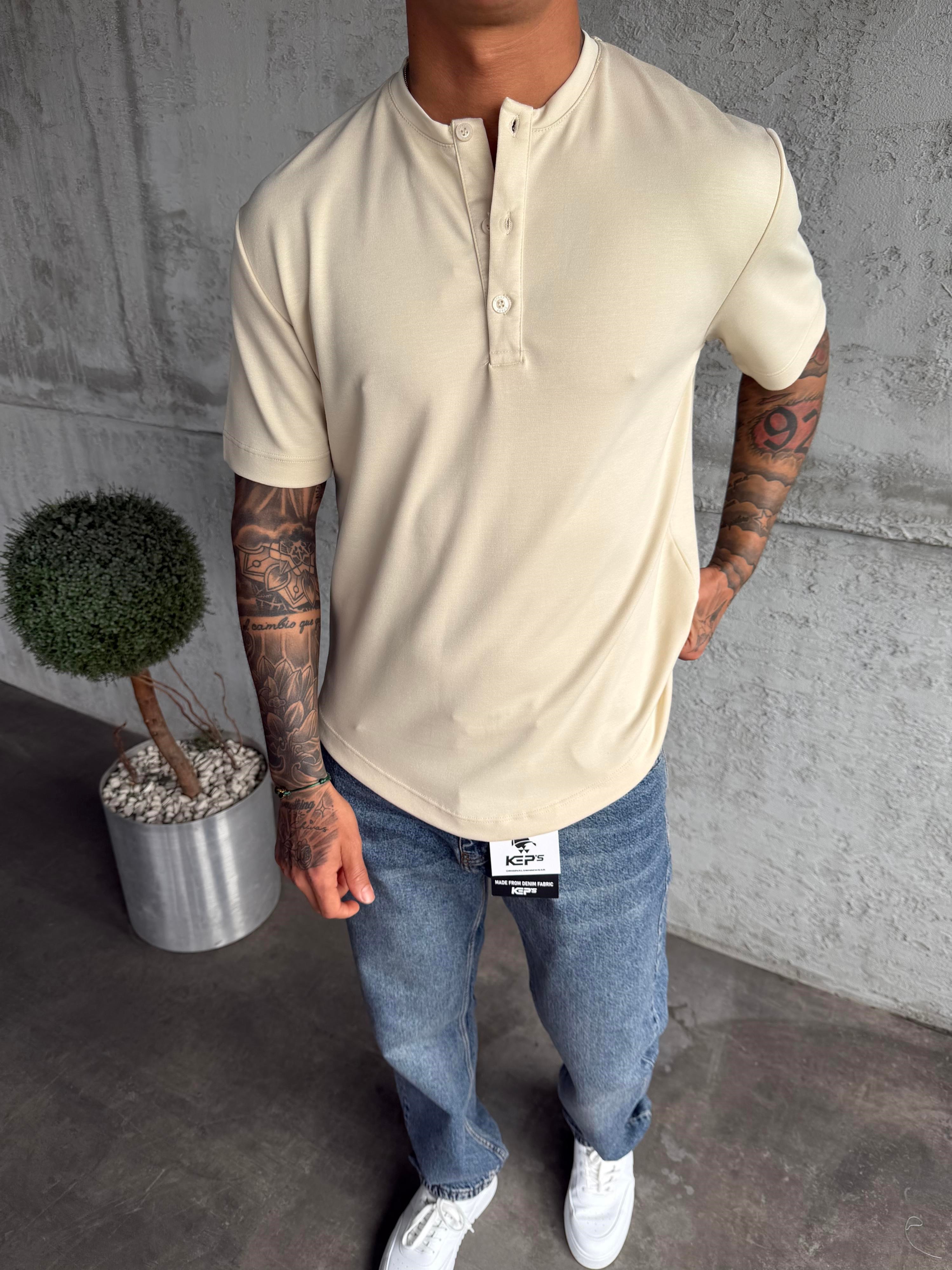 Krem Bisiklet Yaka Düğmeli Basic T-Shirt