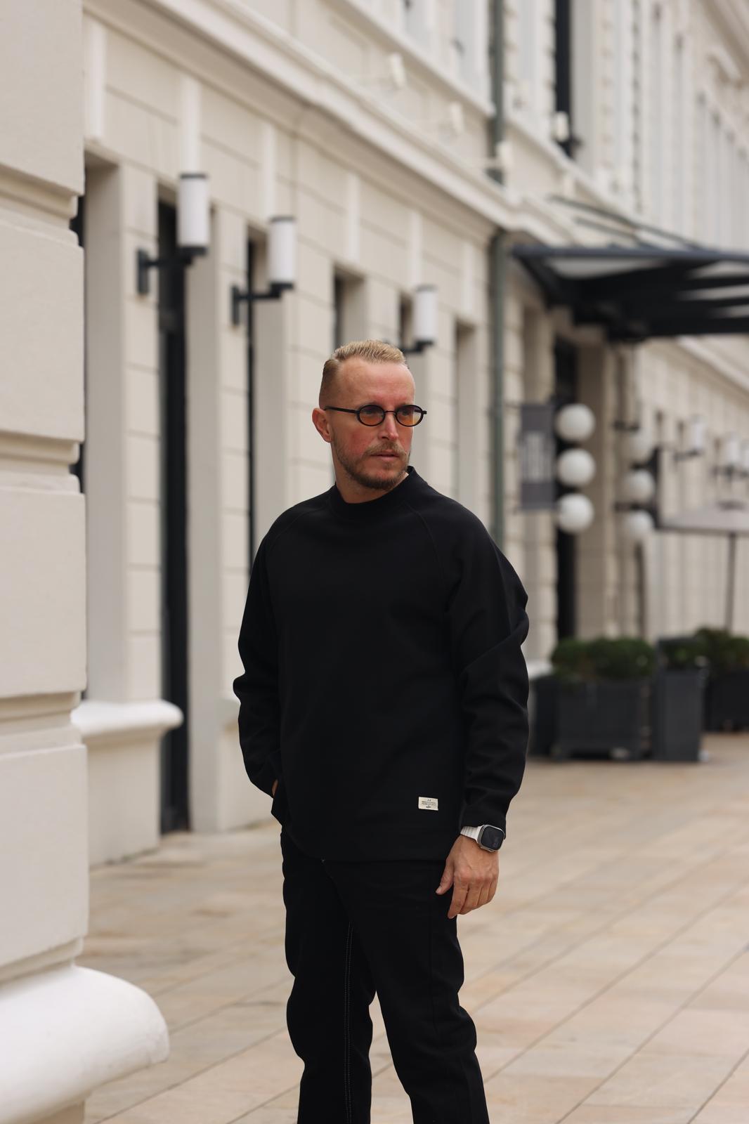 Siyah Doubleface Kumaş Sweatshirt