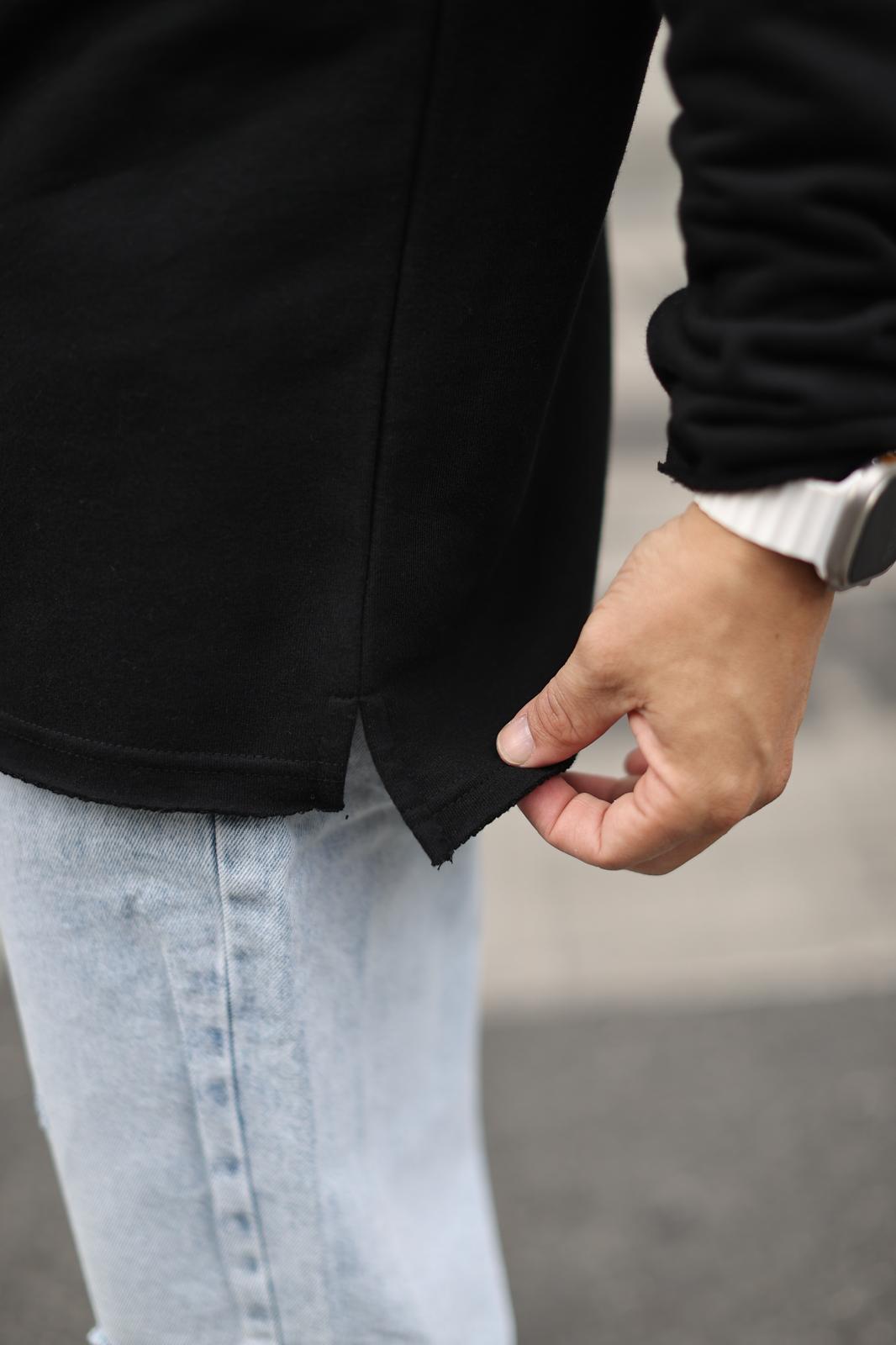 Siyah Pis Yaka Sweatshirt