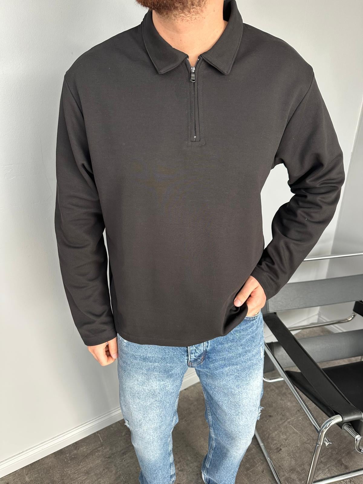 Siyah Polo Yaka Fermuarlı Sweatshirt