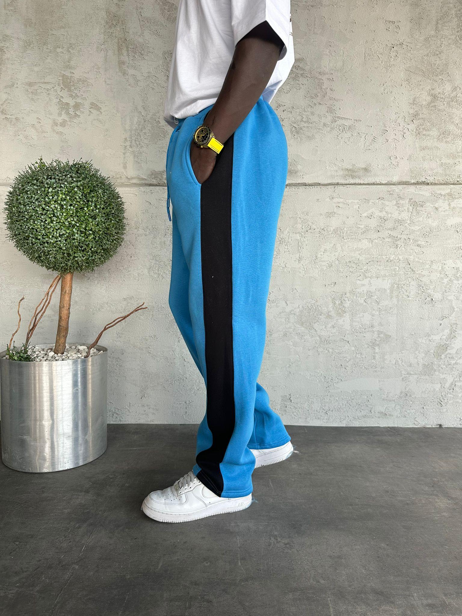 Siyah Şeritli Mavi Eşofman