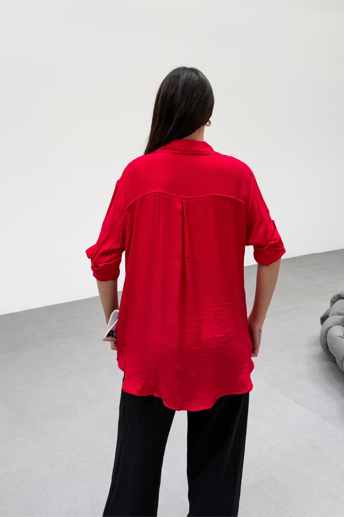 Kolu Katlamalı Keten Gömlek Kırmızı