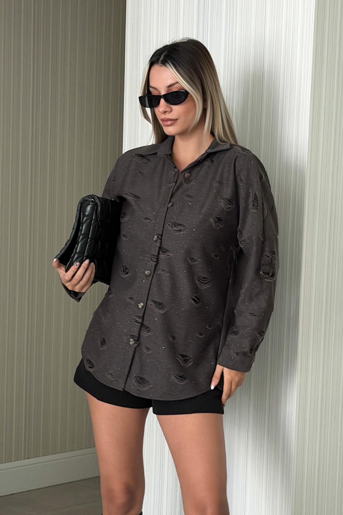 Kadın Lazer Kesik Detaylı Simli Gömlek Kahverengi