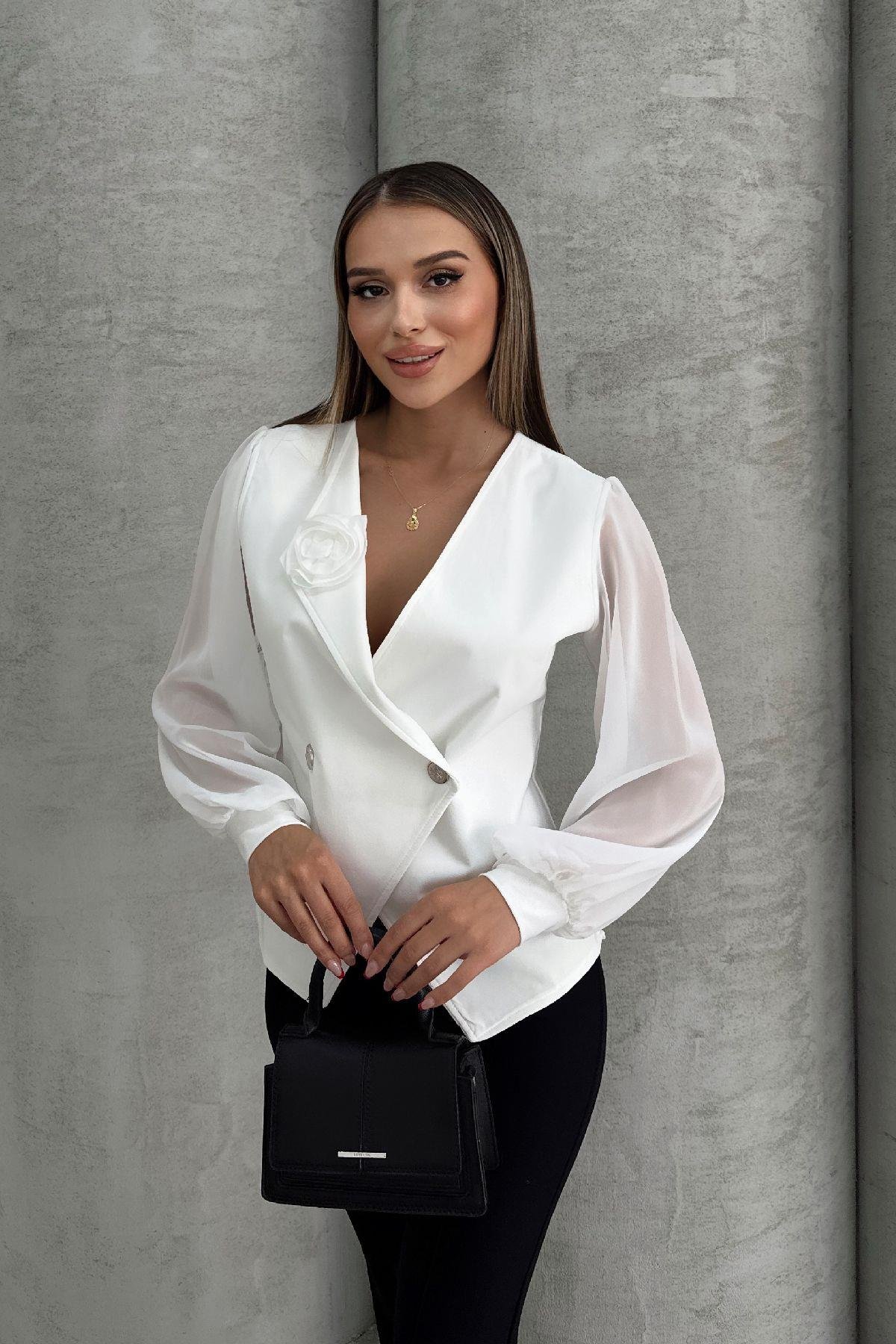 Kadın Yakası Gül Detaylı Kolları Şifon Bluz