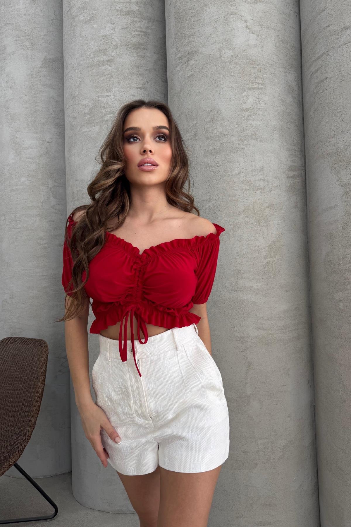 Madonna Yaka Omuz Dekolteli Önü Büzgülü Crop Bluz Kırmızı RB2801