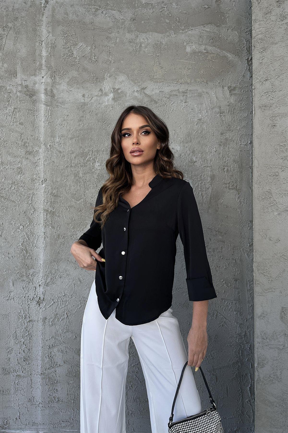 Kadın Kolları Katlama Detaylı Gömlek