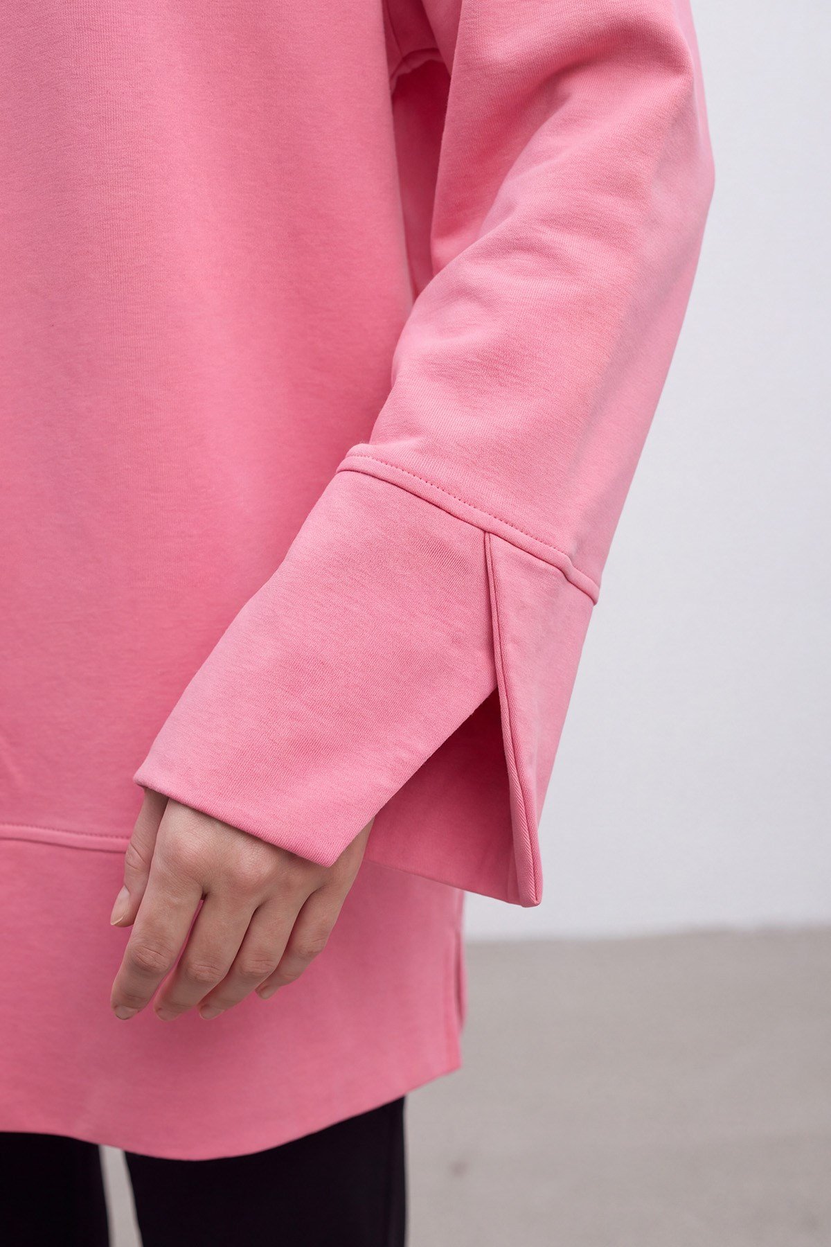 Düşük Omuz Kol Detaylı  Örme Tunik Pembe Tunik Loreen 