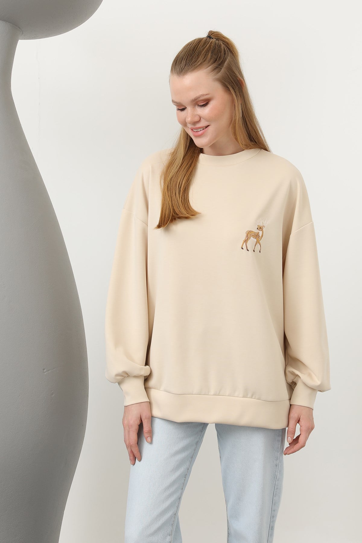 Kadın Arkası Geyikli Sweat - 32118SWT - Bej Sweatshirt Soul 
