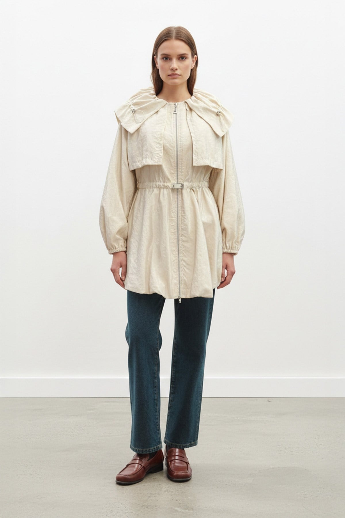 Kadın Balon Kol  Detaylı Kemerli  Kısa Trenchcoat-32450TRC Bej Trençkot Soul 