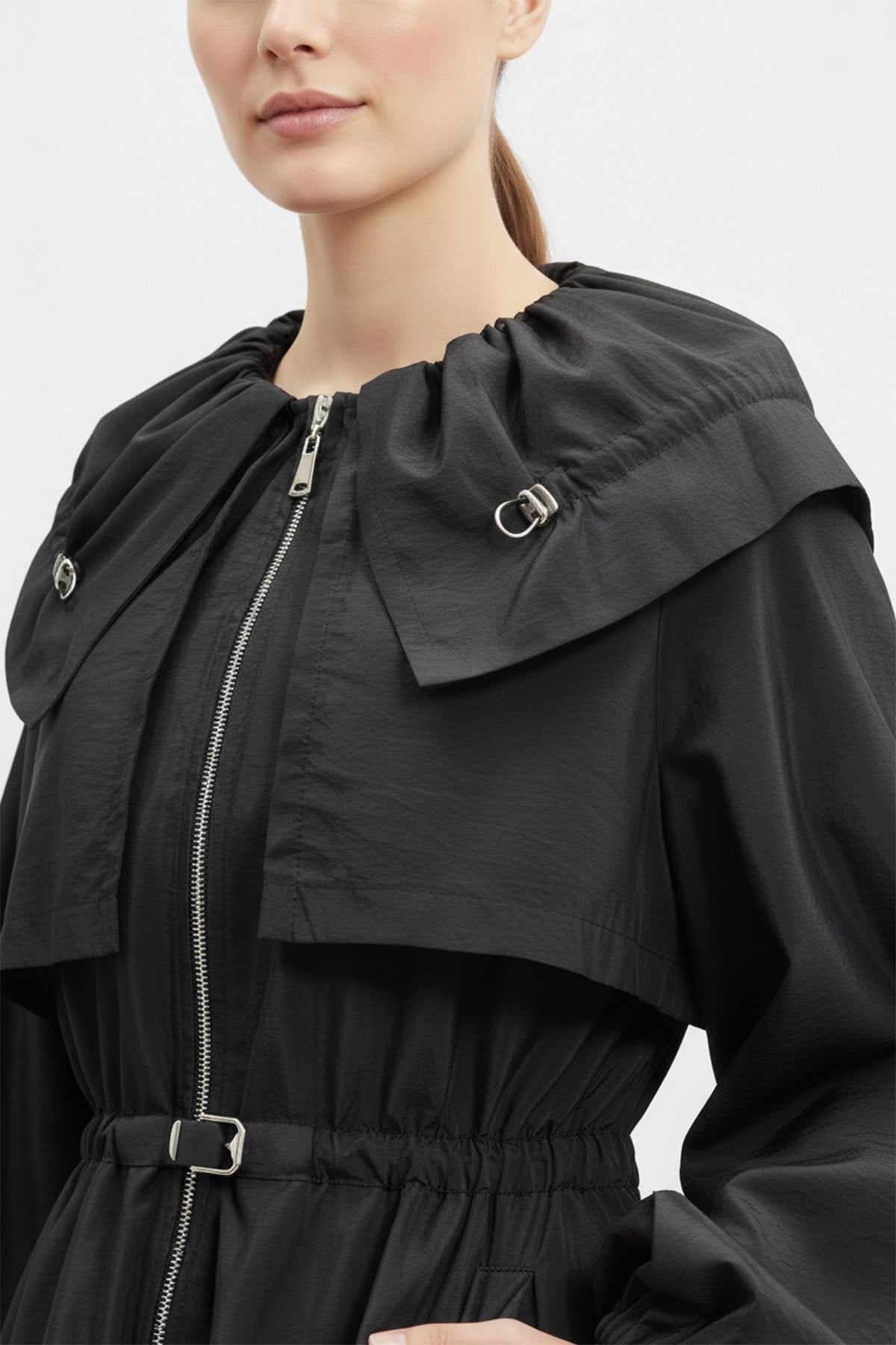 Kadın Balon Kol  Detaylı Kemerli  Kısa Trenchcoat-32450TRC Siyah Trençkot Soul 