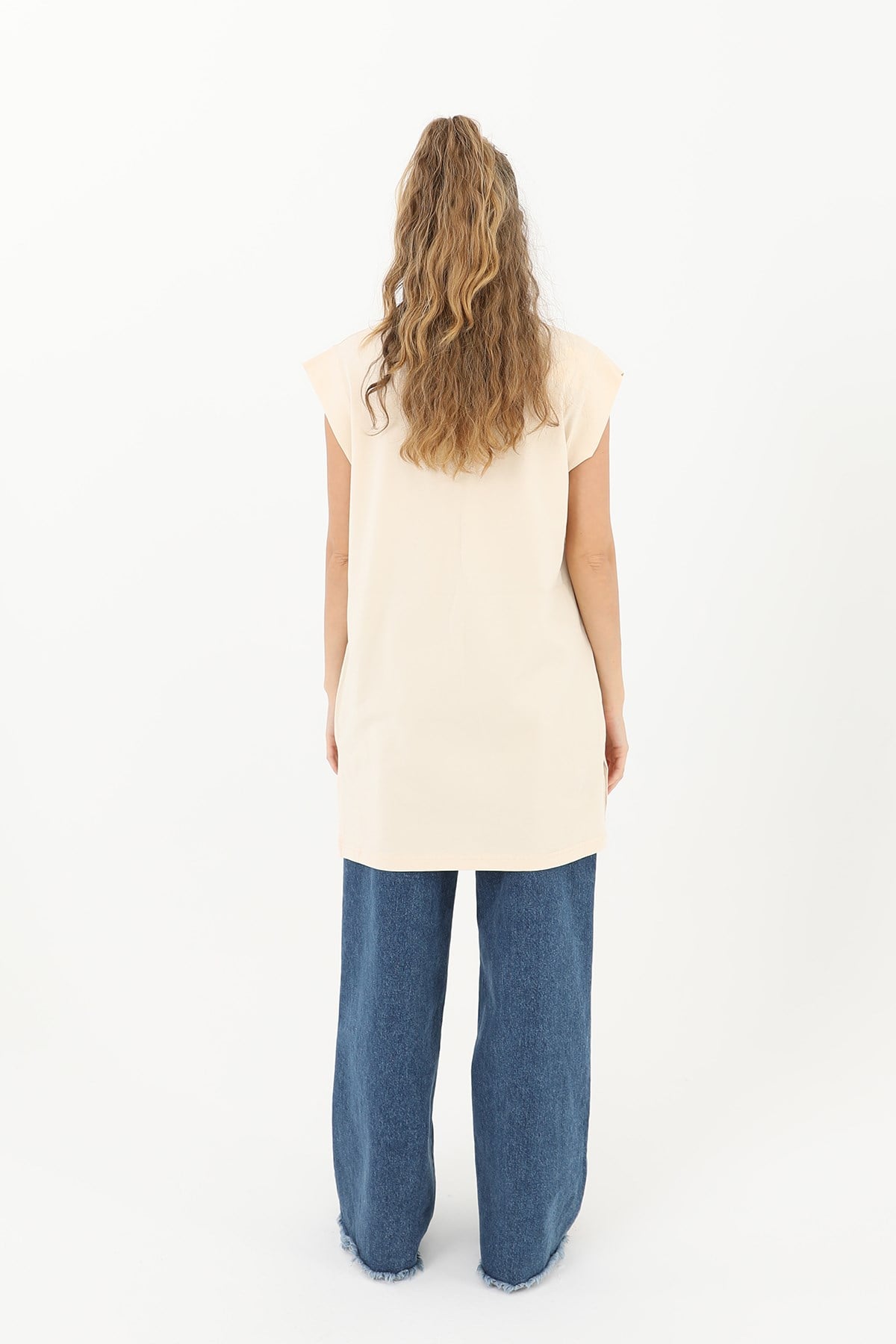 Kadın Basic Kolsuz T-shirt  - 30725TUN - Bej Tunik Soul 