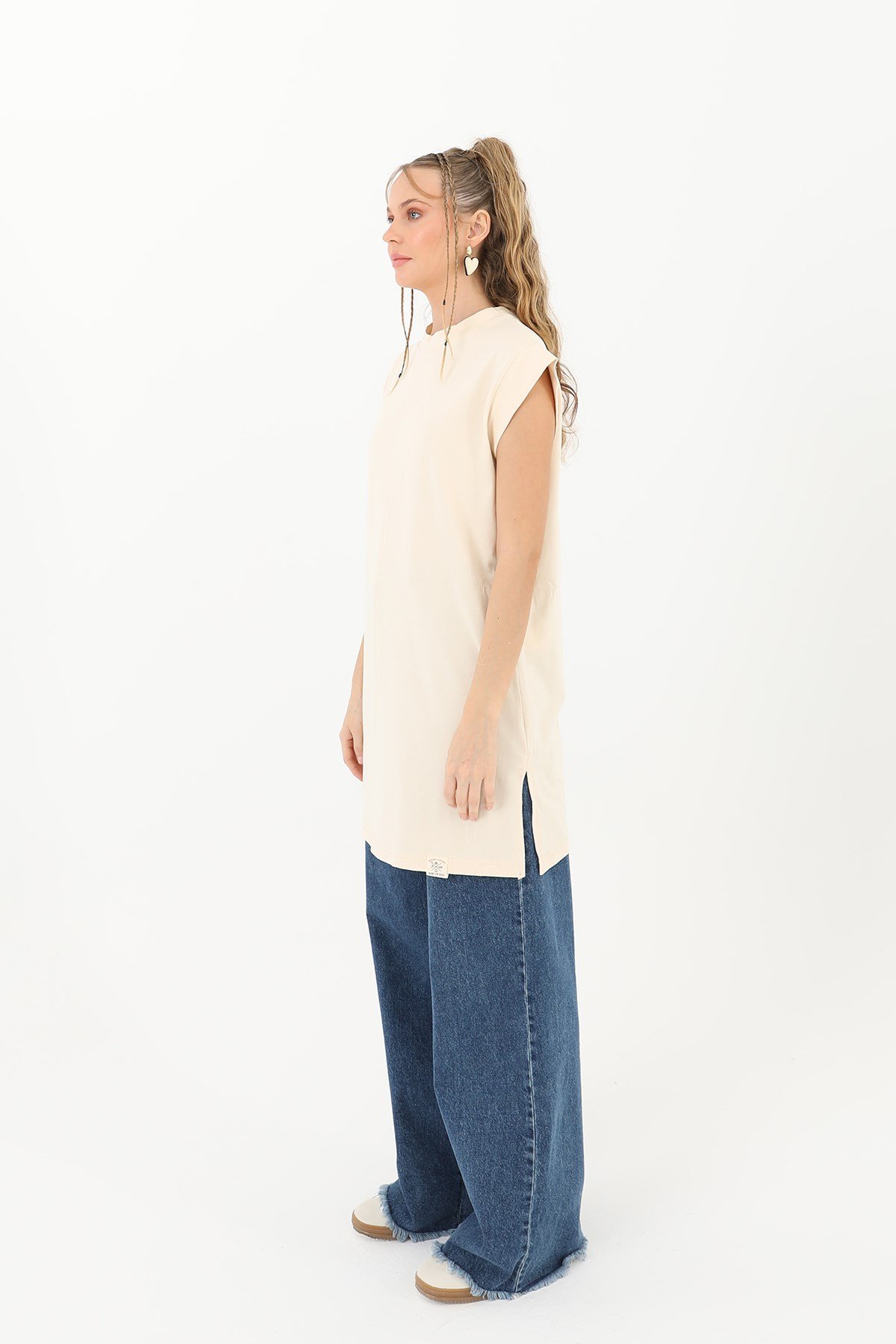 Kadın Basic Kolsuz T-shirt  - 30725TUN Bej Tunik Soul 
