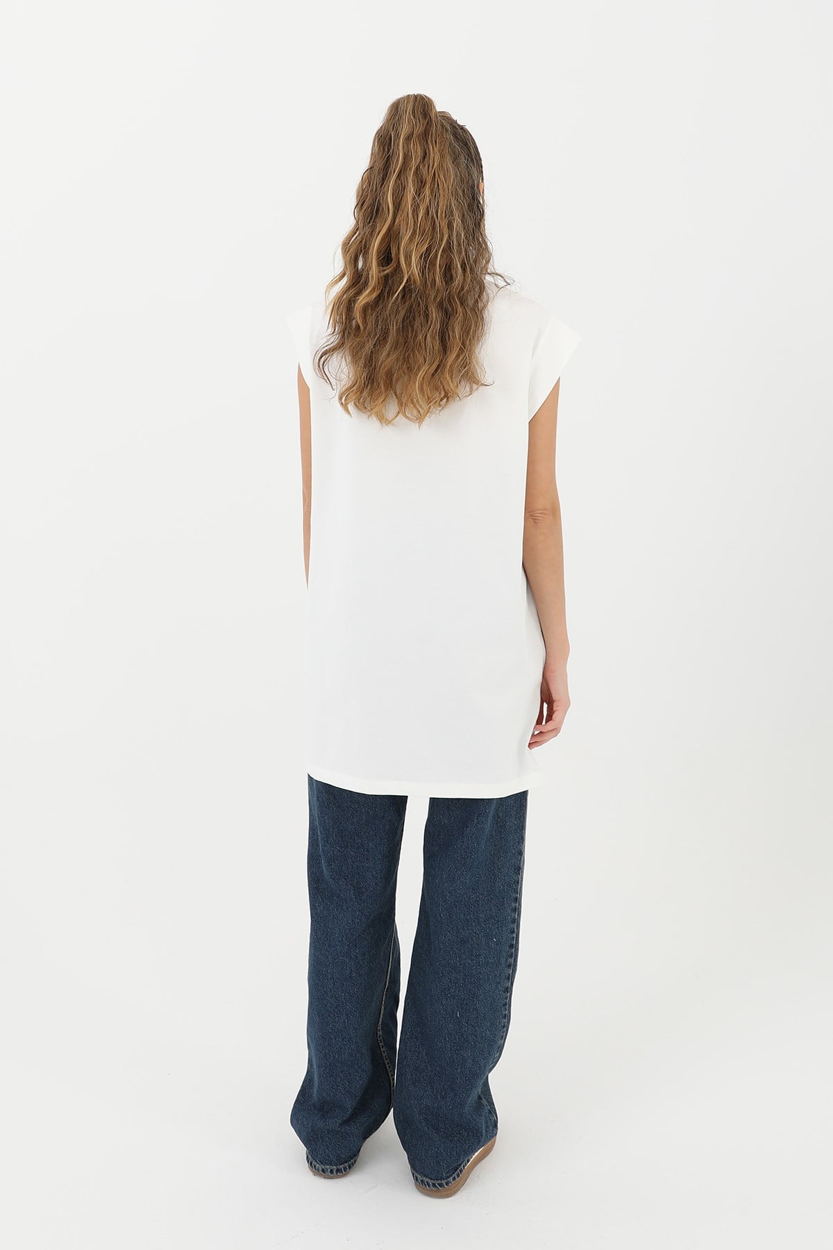 Kadın Basic Kolsuz T-shirt  - 30725TUN - Ekru Tunik Soul 