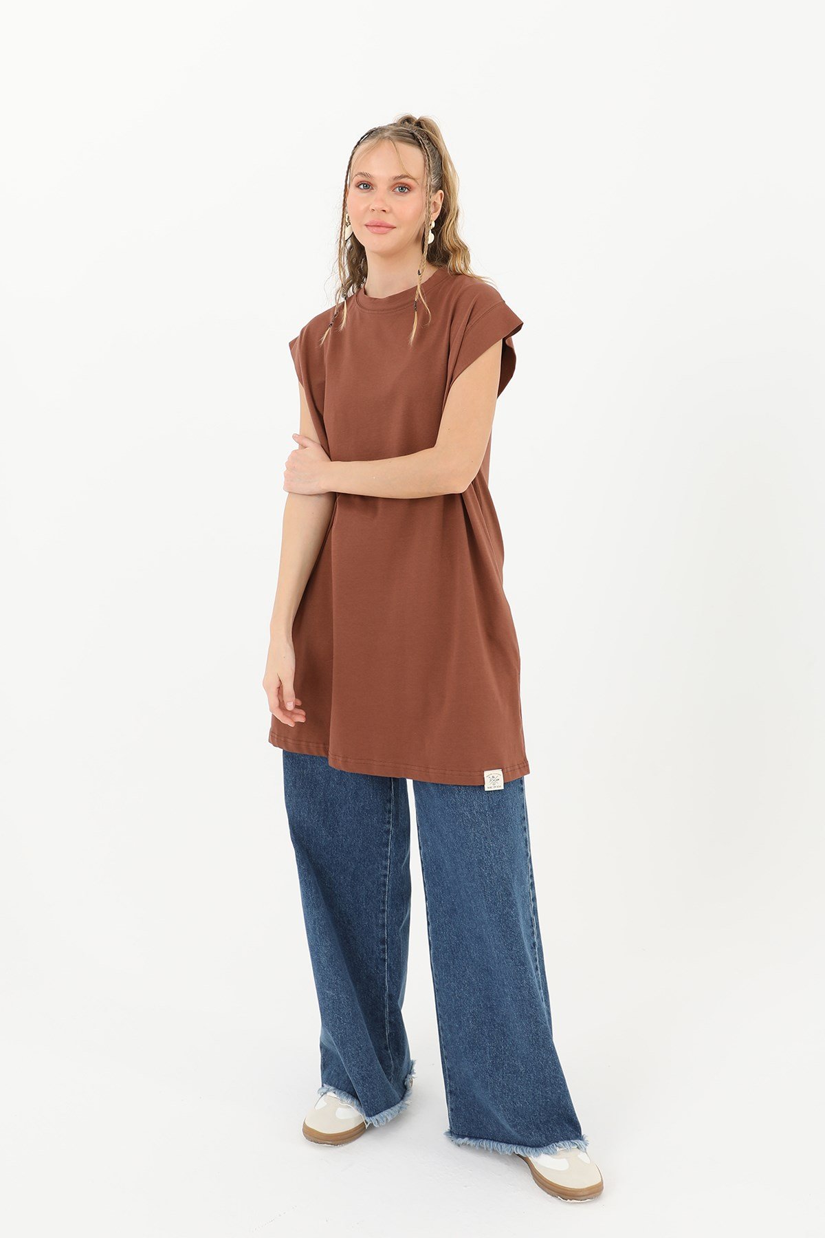 Kadın Basic Kolsuz T-shirt  - 30725TUN Kahverengi Tunik Soul 