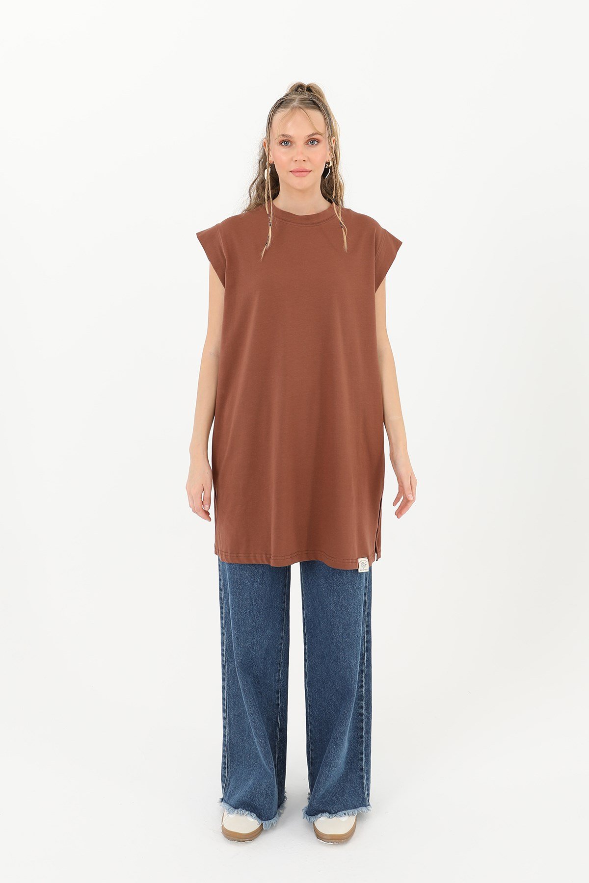 Kadın Basic Kolsuz T-shirt  - 30725TUN Kahverengi Tunik Soul 