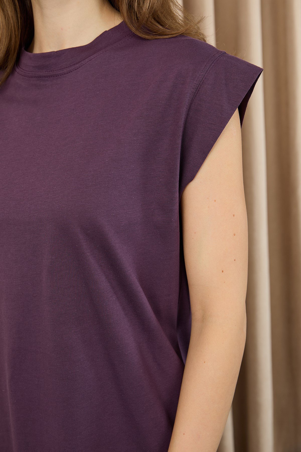 Kadın Basic Kolsuz T-shirt  - 30725TUN Mürdüm Tunik Soul 