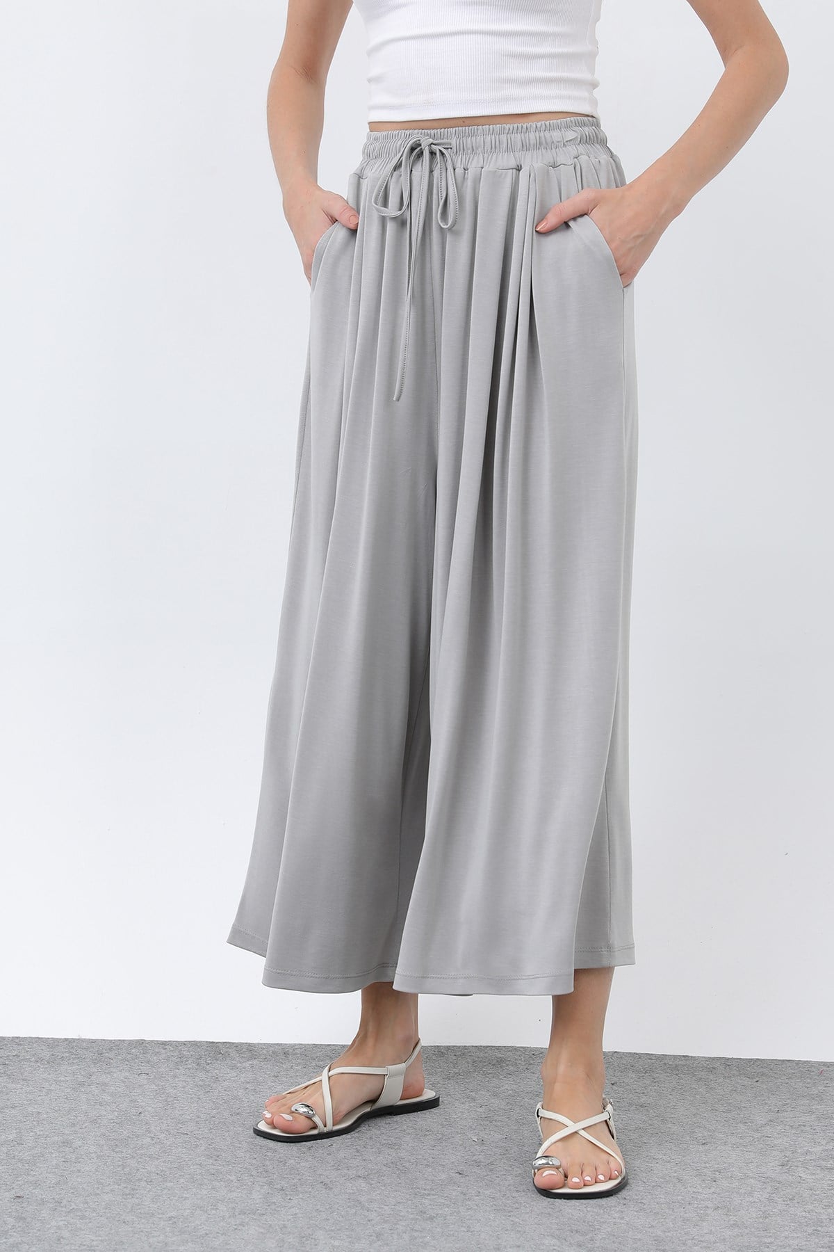 Kadın Beli Kuşaklı Etek Görünümlü Pantolon - 20664PNT - Gri Pantolon Loreen 