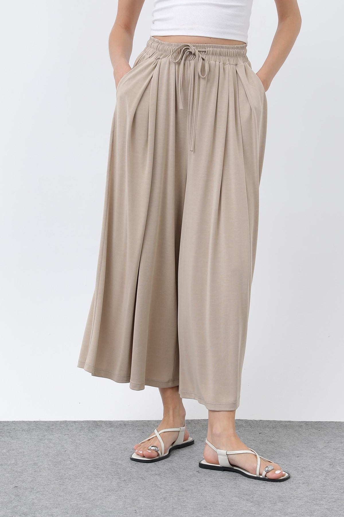 Kadın Beli Kuşaklı Etek Görünümlü Pantolon - 20664PNT - Bej Pantolon Loreen 