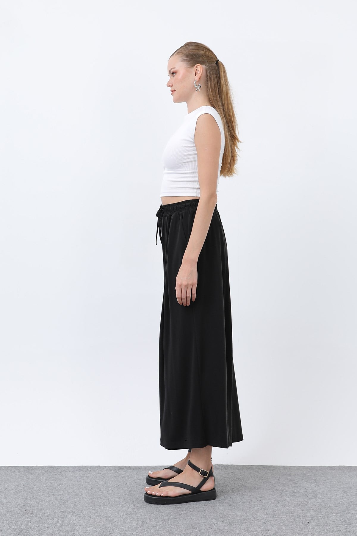 Kadın Beli Kuşaklı Etek Görünümlü Pantolon - 20664PNT - Siyah Pantolon Loreen 