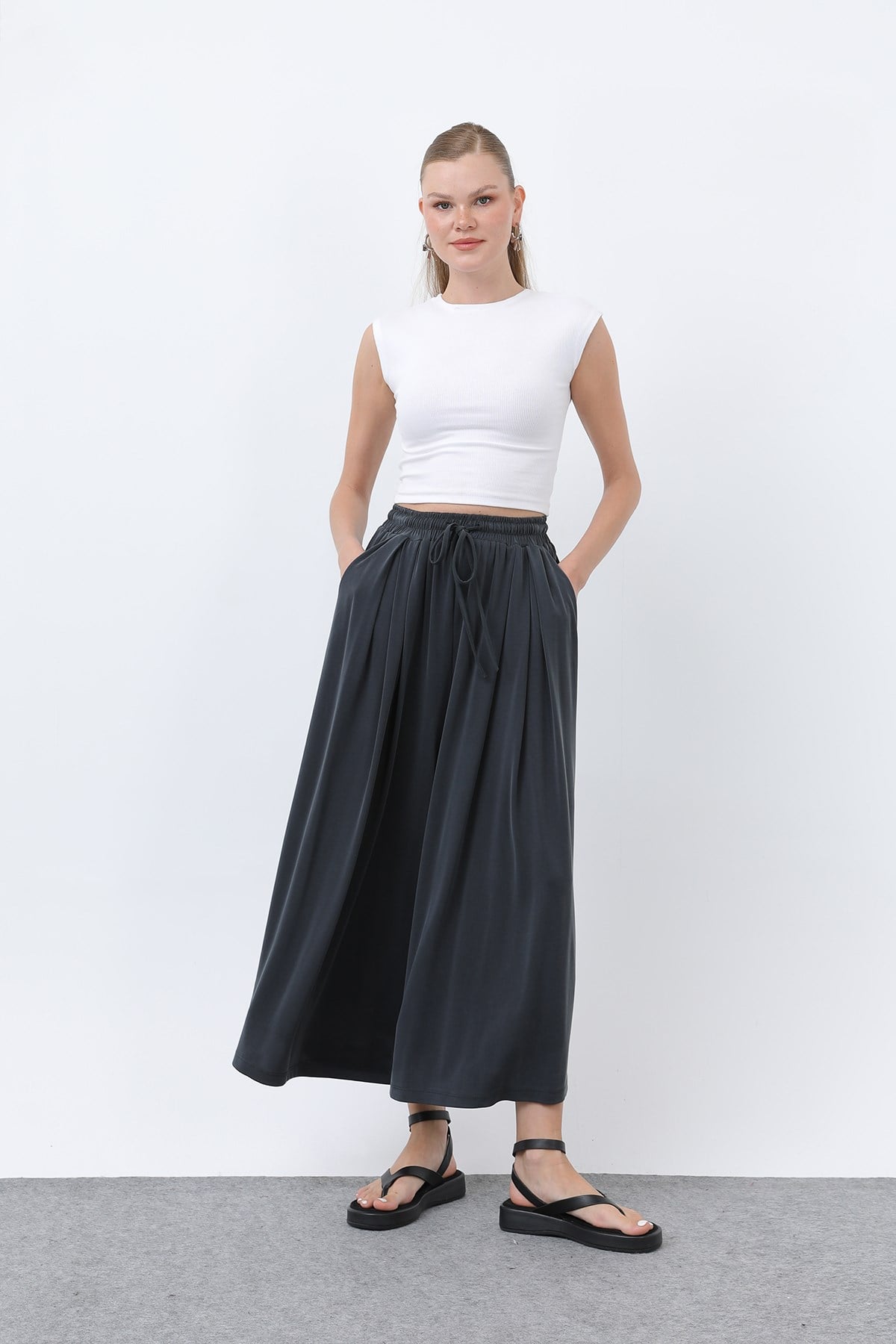 Kadın Beli Kuşaklı Etek Görünümlü Pantolon - 20664PNT - Antrasit Pantolon Loreen 