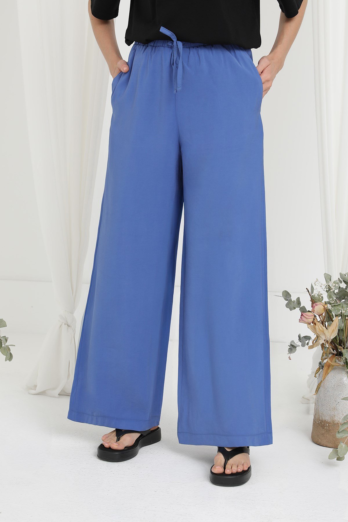Kadın Beli Lastikli Bağlamalı Bol Pantolon - 20646PNT - İndigo Pantolon Loreen 