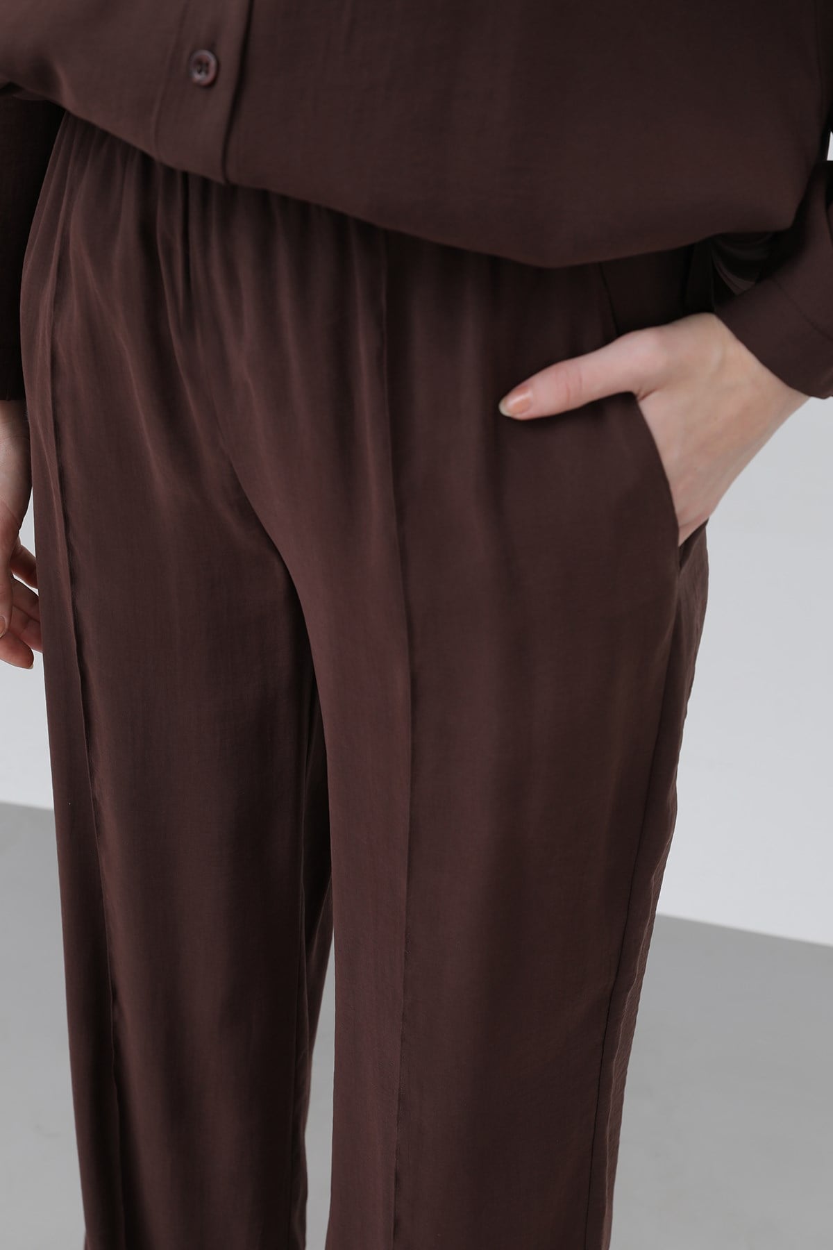 Kadın Beli Lastikli Bol Pantolon - 20630PNT - Kahverengi Pantolon Loreen 