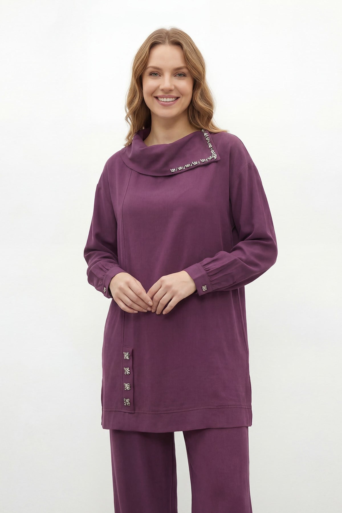 Kadın Degaje Yaka Taş Detaylı Tunik Pantolon Takım - 14448TKS - Mürdüm İkili Takımlar Puane 