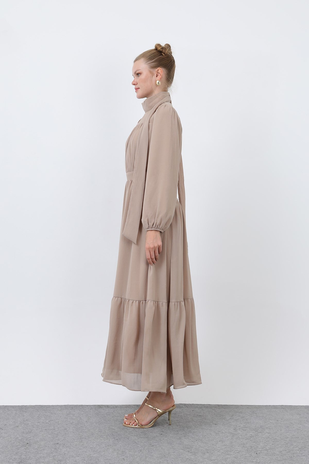 Kadın Drape Detaylı Yüksek Yaka Elbise - 12613ELB - Bej Günlük Elbise Puane 