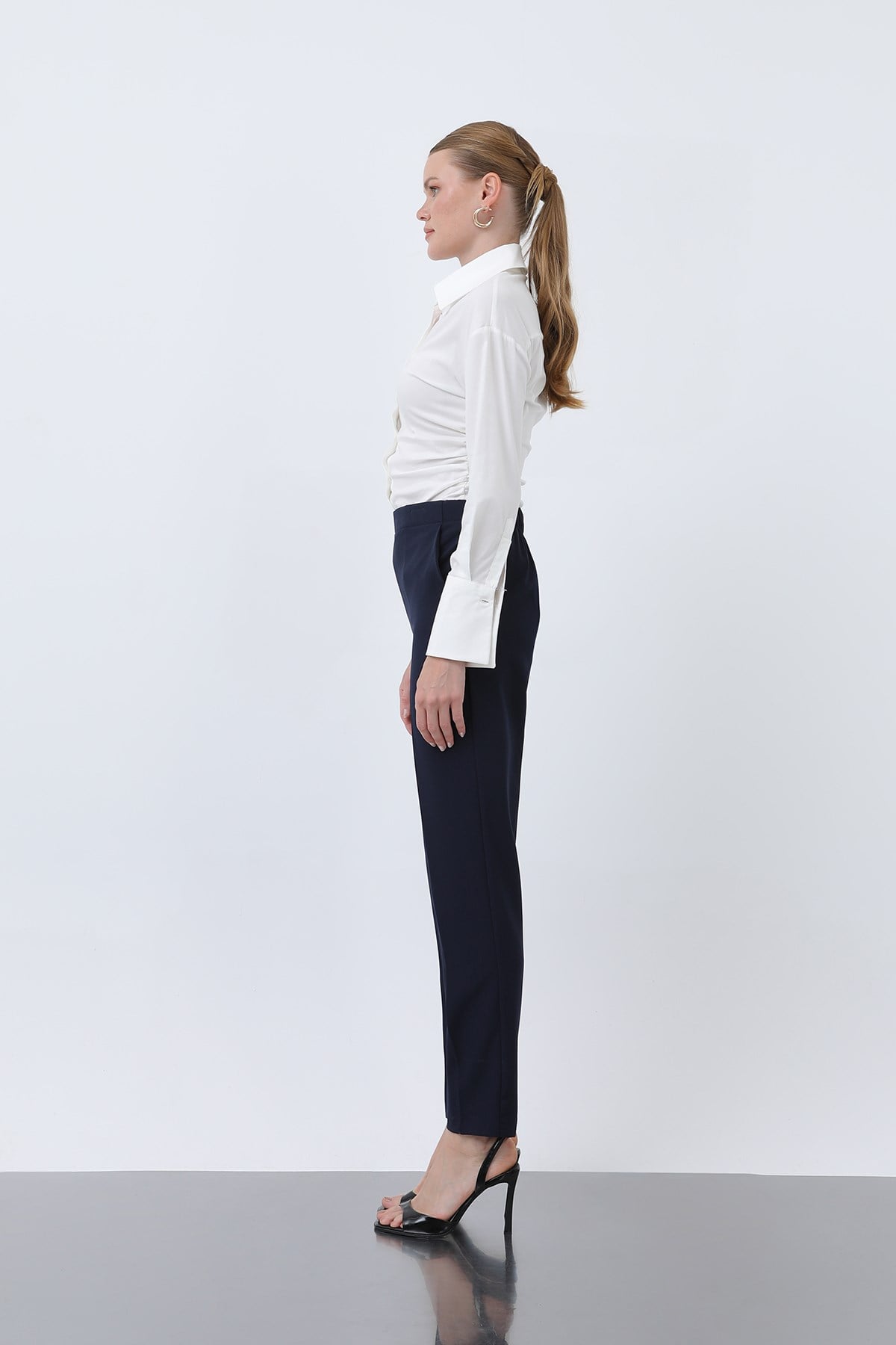 Kadın Havuç Kesim Pantolon - 18242PNT Lacivert Pantolon Puane 