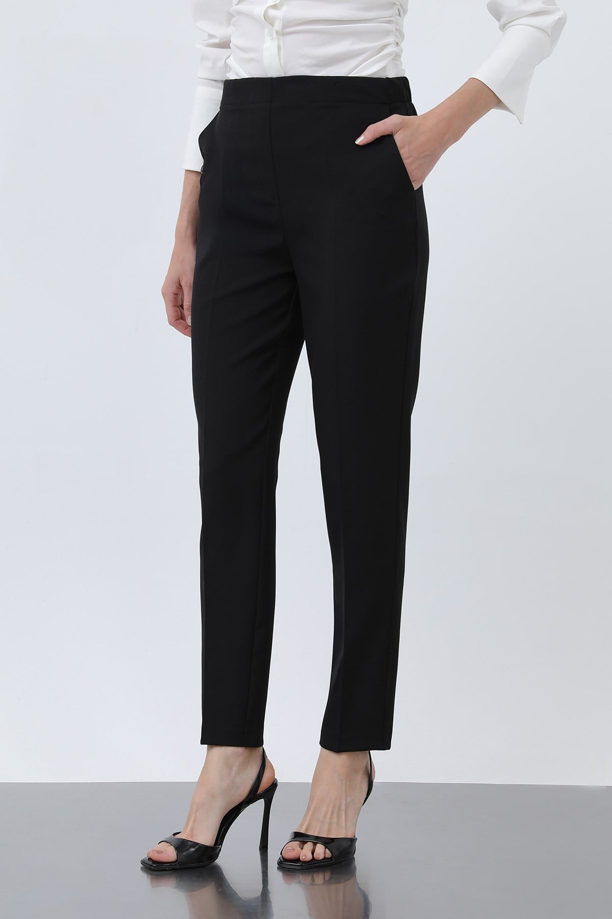 Kadın Havuç Kesim Pantolon - 18242PNT - Siyah Pantolon Puane 