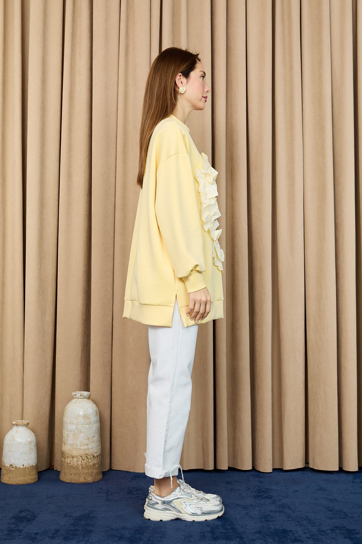 Kadın Kalp Şeklinde Fırfırlı Oversize Tunik - 20715TUN - Sarı-Bej Tunik Loreen 